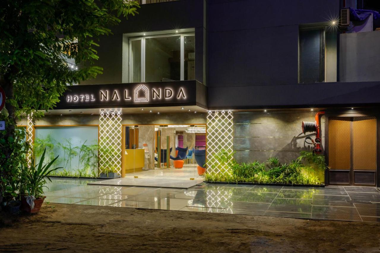 Hotel Nalanda Ahmedabad Esterno foto