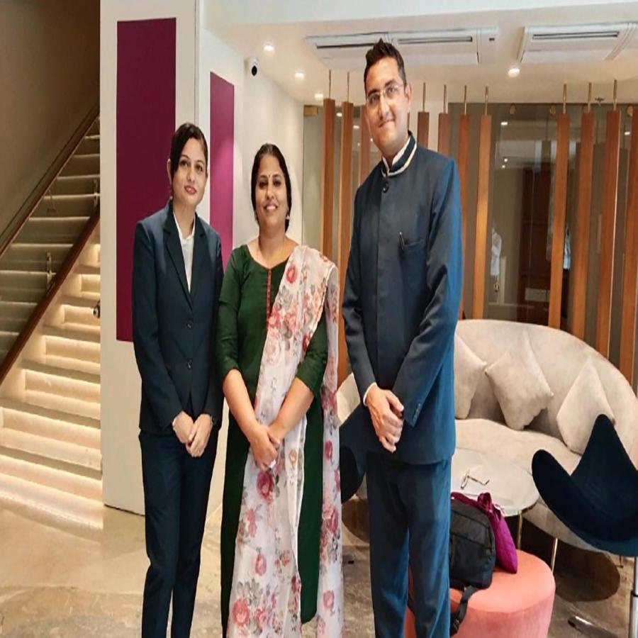 Hotel Nalanda Ahmedabad Esterno foto